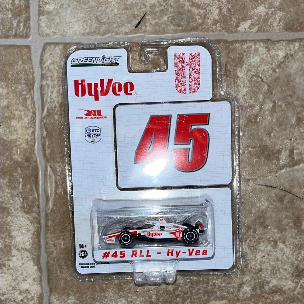 NWT Hy-Vee #45 RLL Die-Cast Toy Car